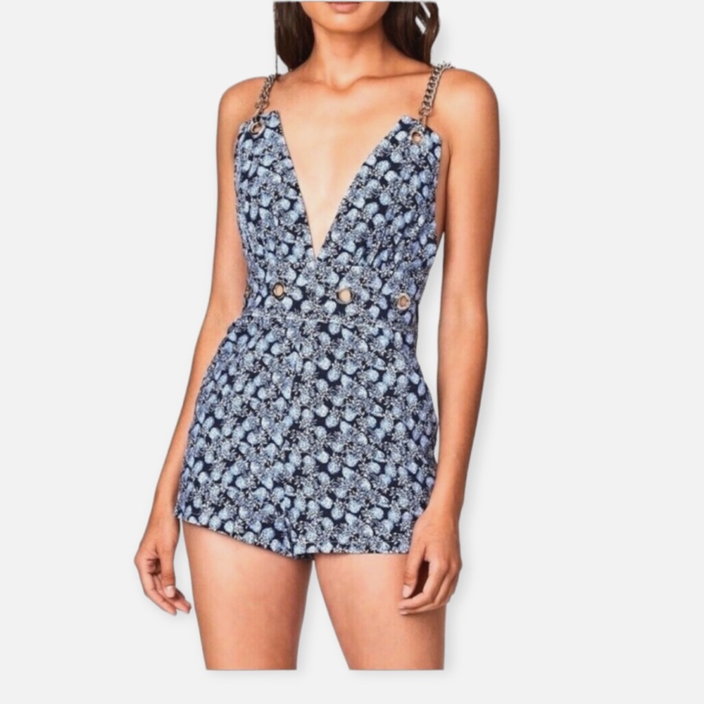 LF Carmar Floral Chain Strap & Rivet Romper NWT! Size small for Coachella